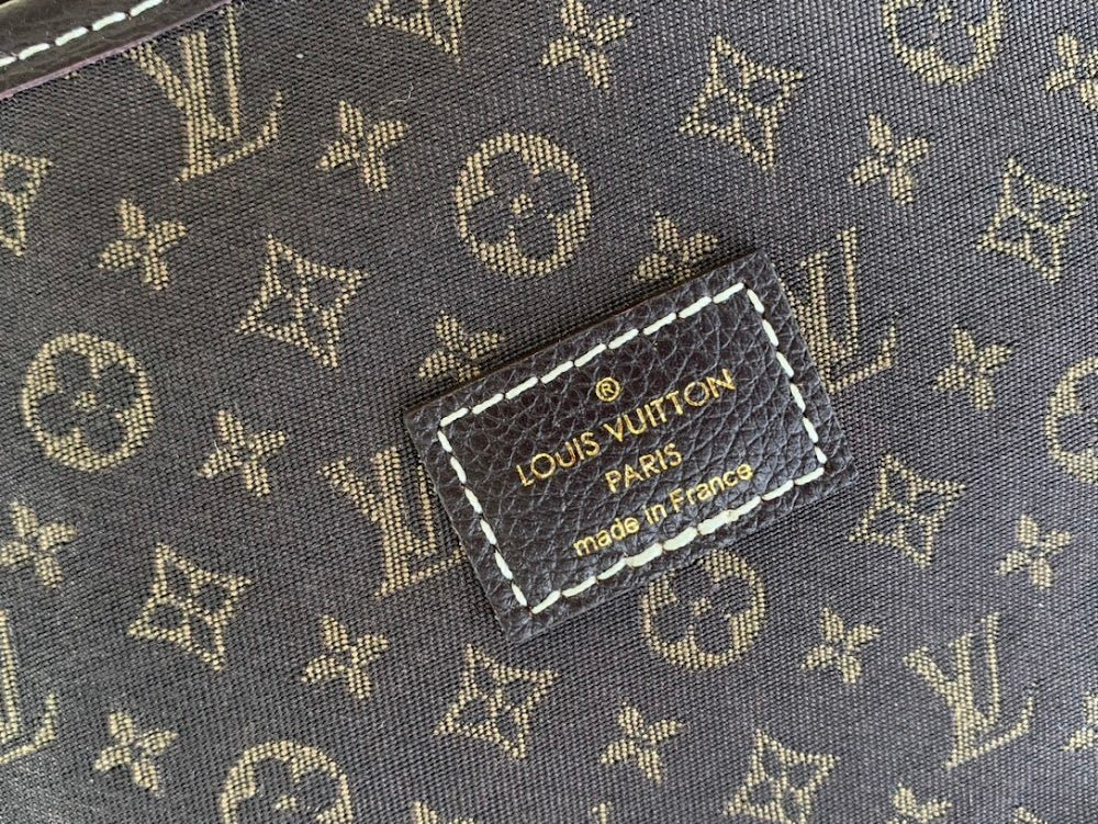 Anum Bags ln Luxury Bag --61583