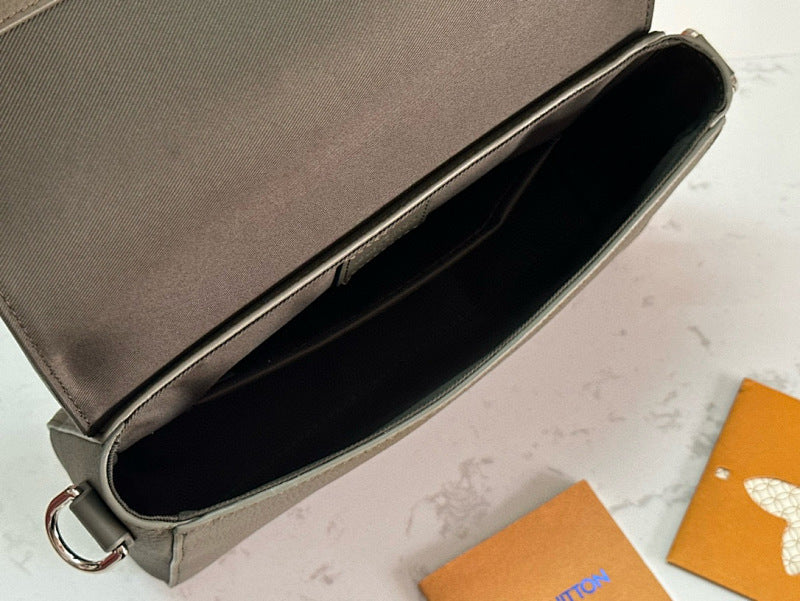 Anum Bags ln Luxury Bag --70507