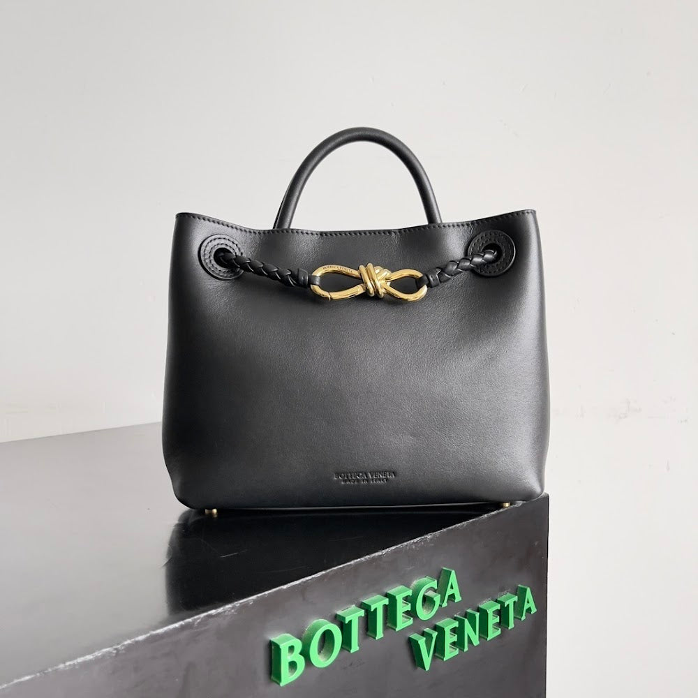new-designer-premium-bags-nm21180