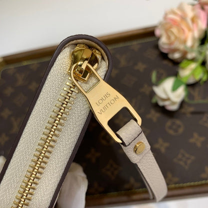 Anum Bags ln Luxury Bag --59731