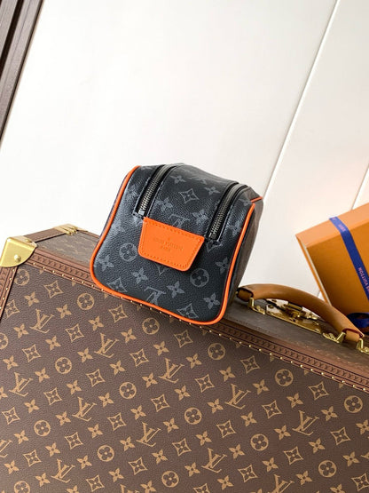Anum Bags ln Luxury Bag --71404