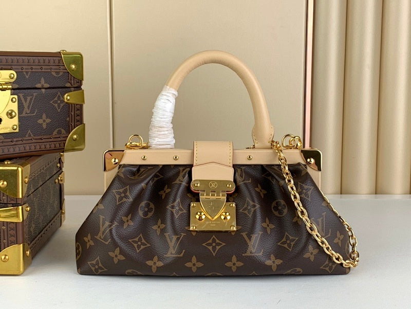Anum Bags ln Luxury Bag --61531