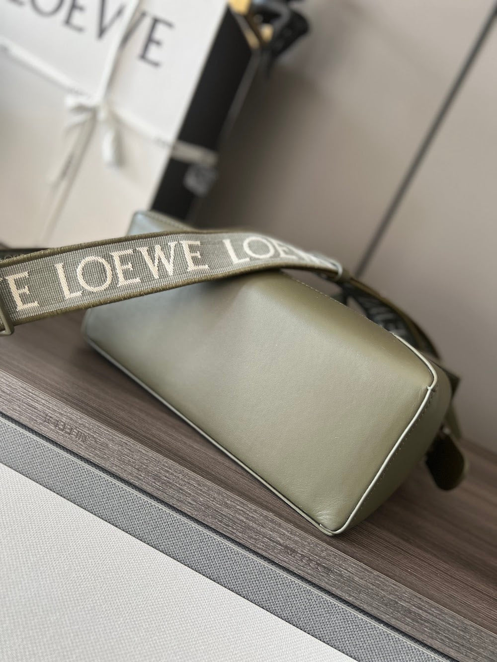 Anum Bags Lowen Luxury Bag --99960
