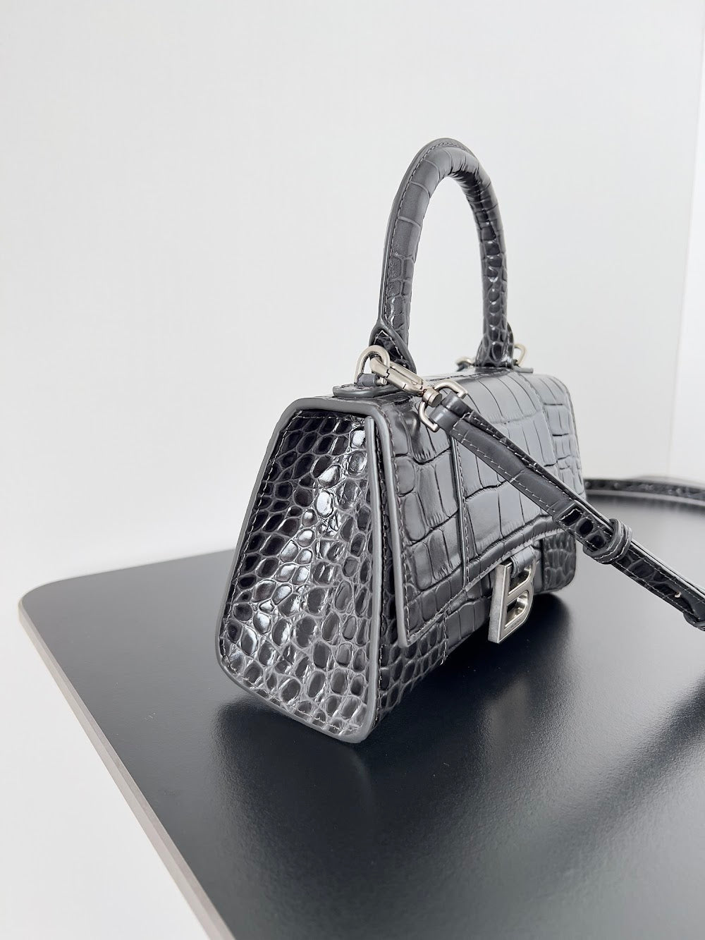 Anum Bags Balenciaga Luxury Bag --111608