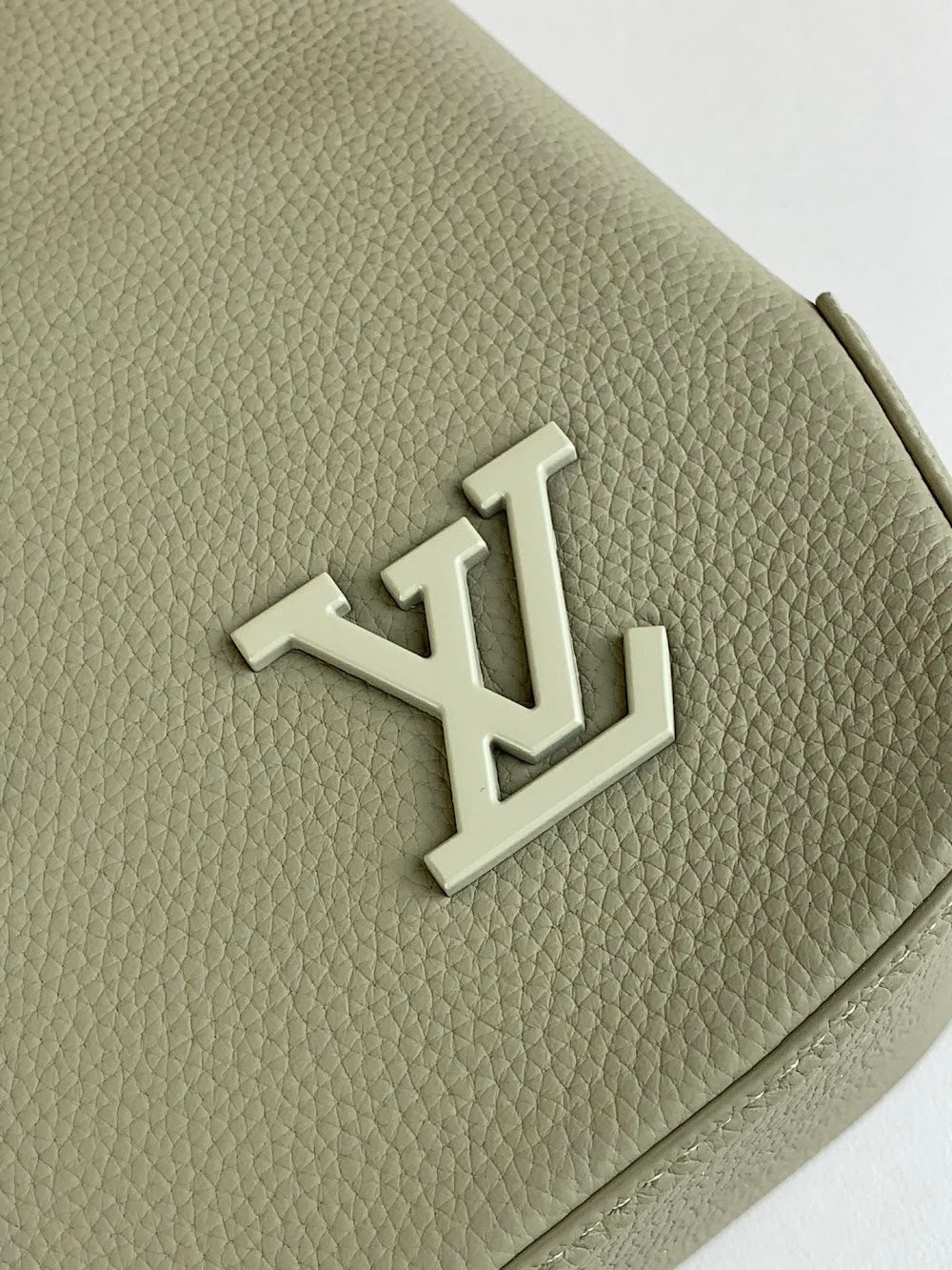 Anum Bags ln Luxury Bag --61713