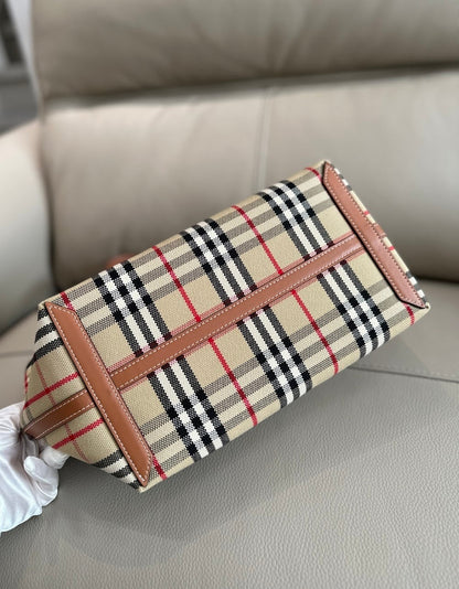 Anum Bags Burberryn Luxury Bag --92000