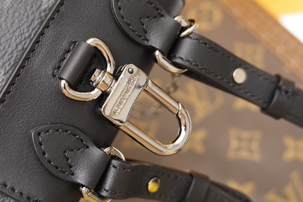 Anum Bags ln Luxury Bag --66429