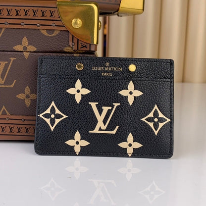 Anum Bags ln Luxury Bag --60820