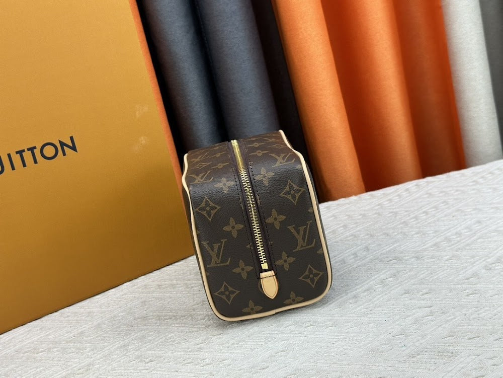 Anum Bags ln Luxury Bag --75986