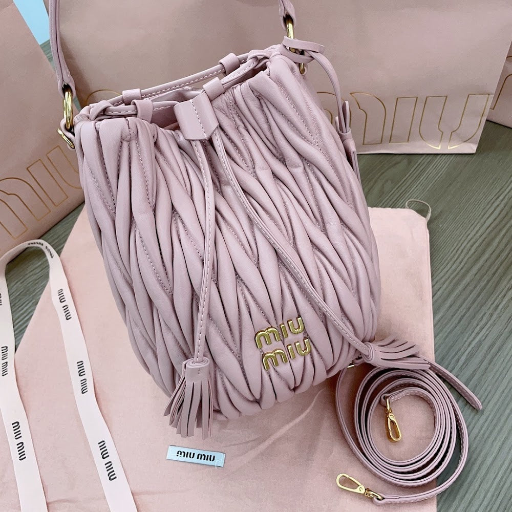 Anum Bags Miun Miun Luxury Bag --122488