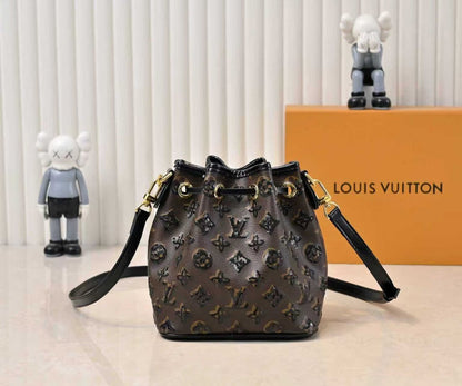 Anum Bags ln Luxury Bag --77652