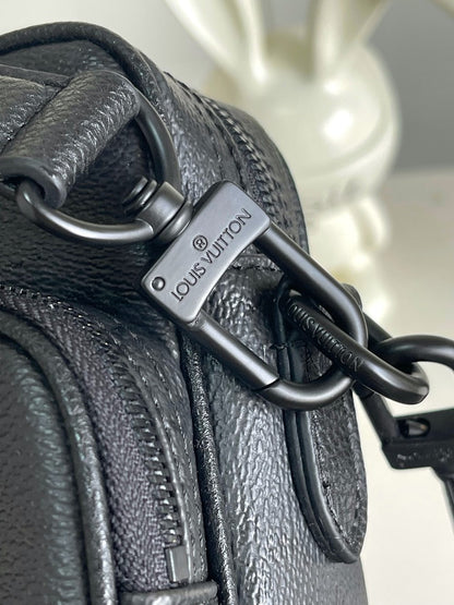 Anum Bags ln Luxury Bag --71670