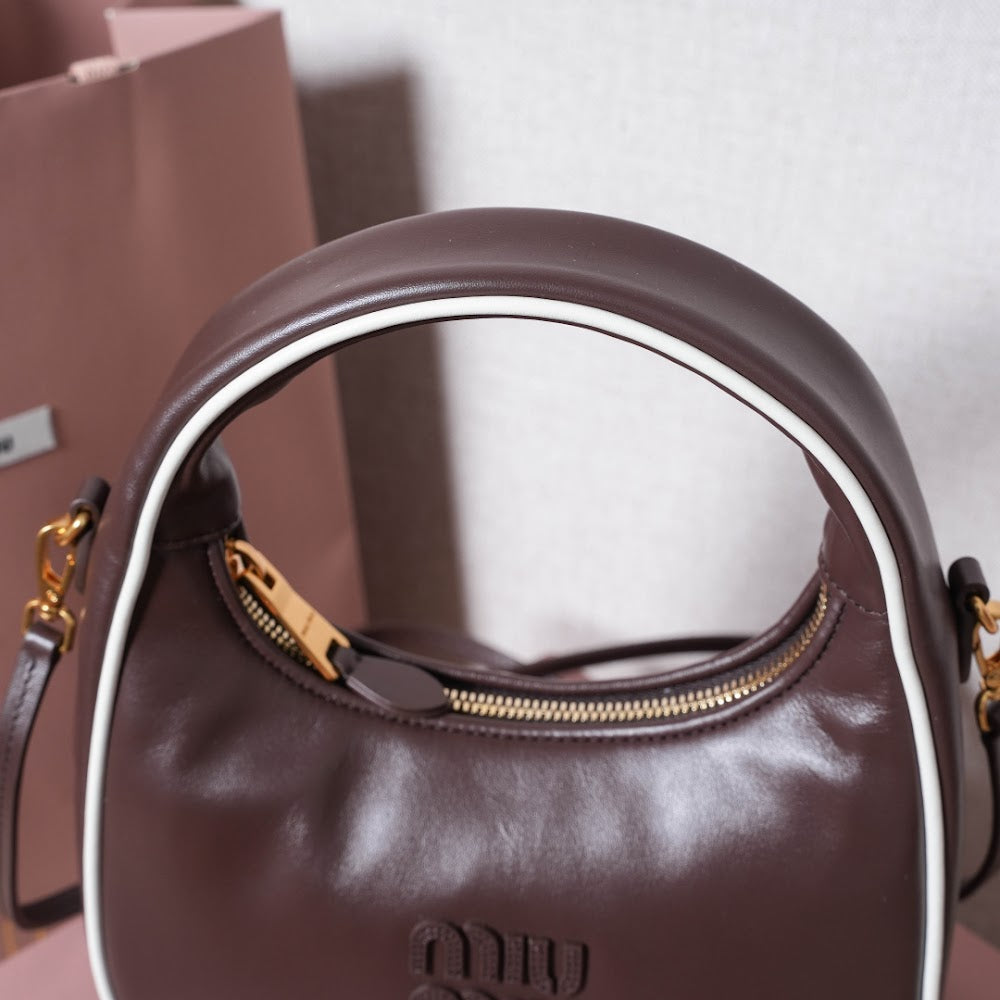 Anum Bags Miun Miun Luxury Bag --123147