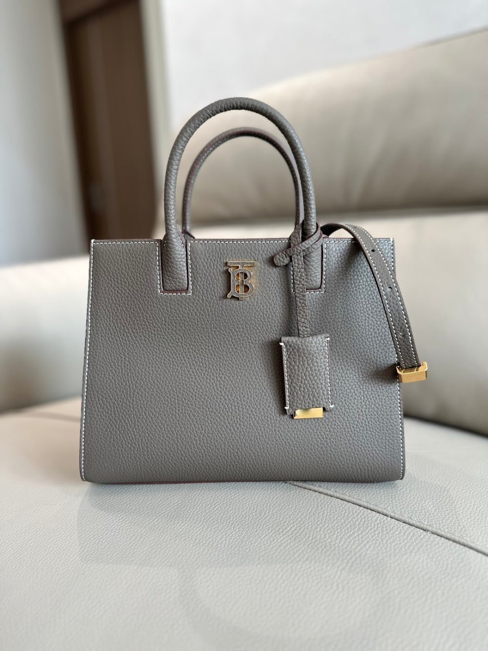 Anum Bags Burberryn Luxury Bag --91693