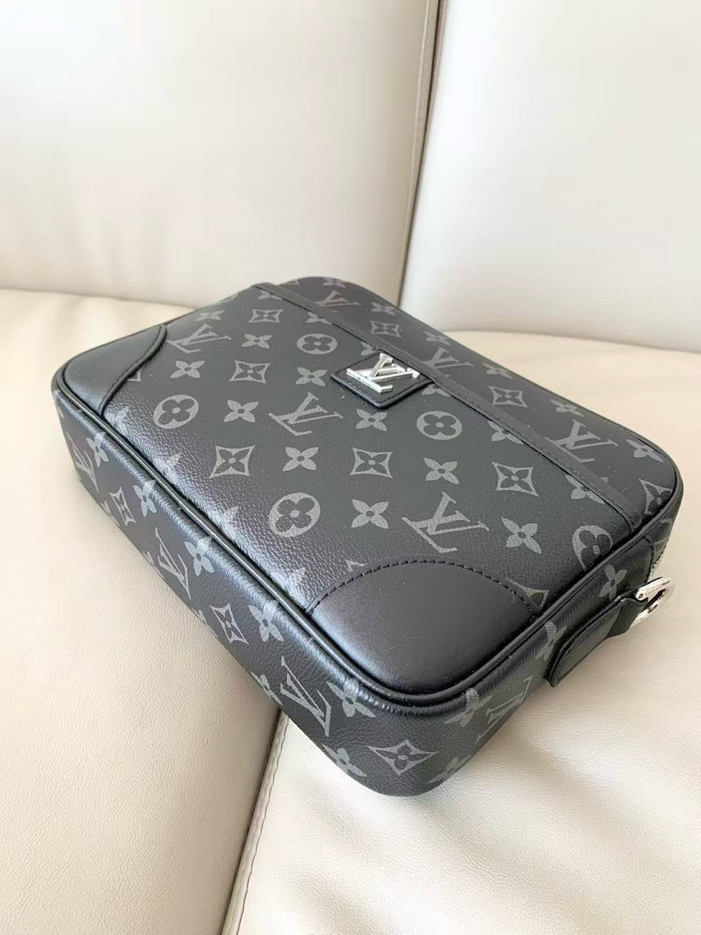 Anum Bags ln Luxury Bag --71546