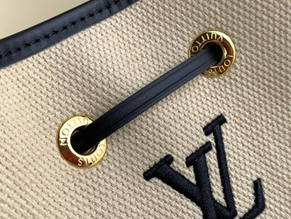 Anum Bags ln Luxury Bag --61683
