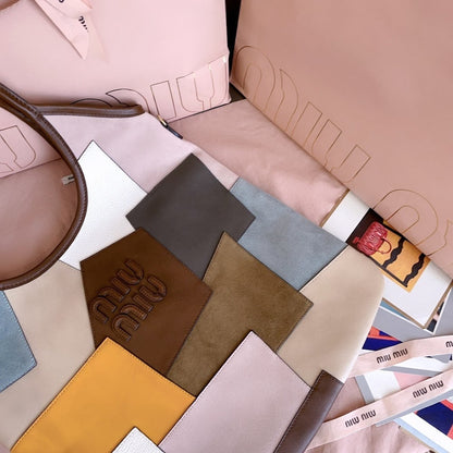 Anum Bags Miun Miun Luxury Bag --122581