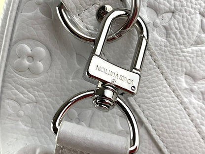 Anum Bags ln Luxury Bag --61540