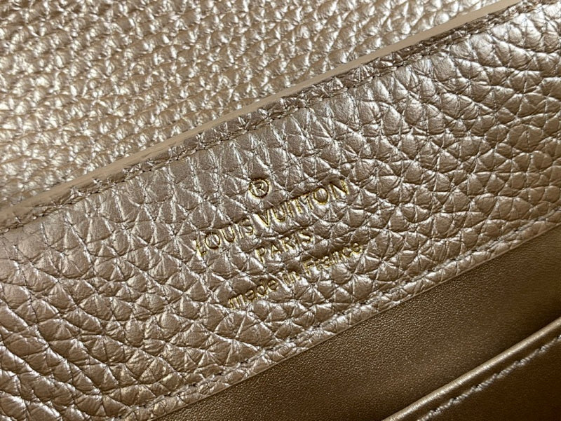 Anum Bags ln Luxury Bag --61556