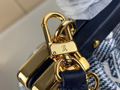 Anum Bags ln Luxury Bag --61819