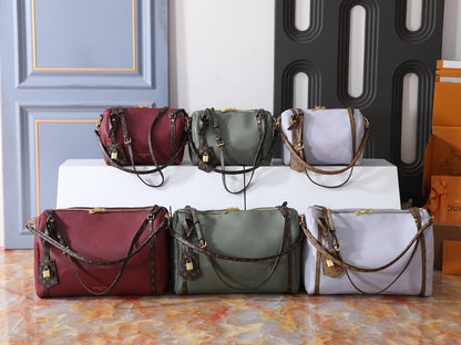 Anum Bags ln Luxury Bag --77751