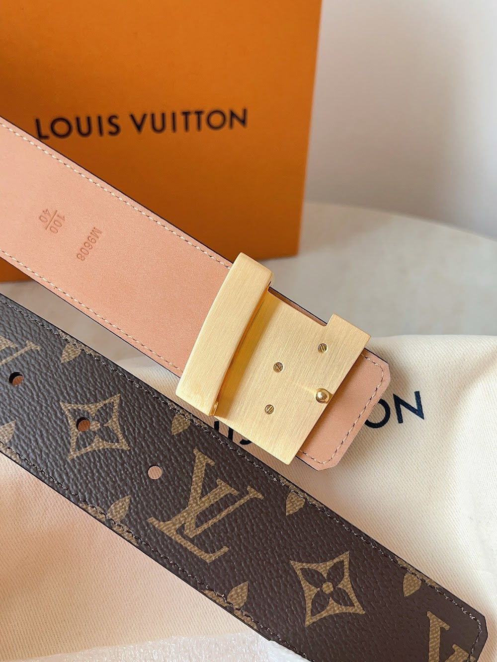 Anum Bags ln Luxury Belt --110268