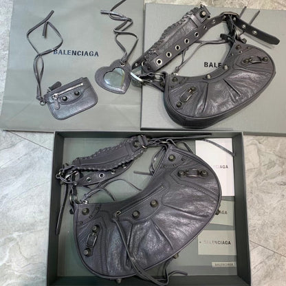 new-luxury-designer-bags-nm21404