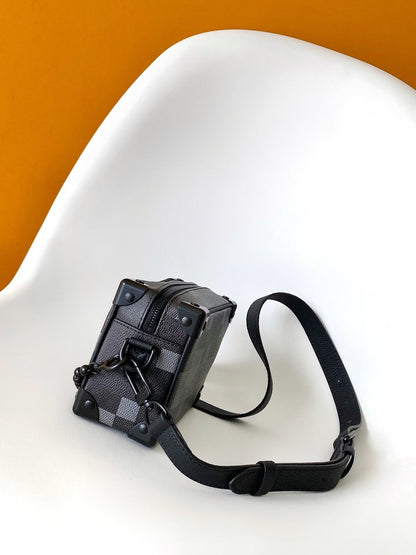 Anum Bags ln Luxury Bag --71390