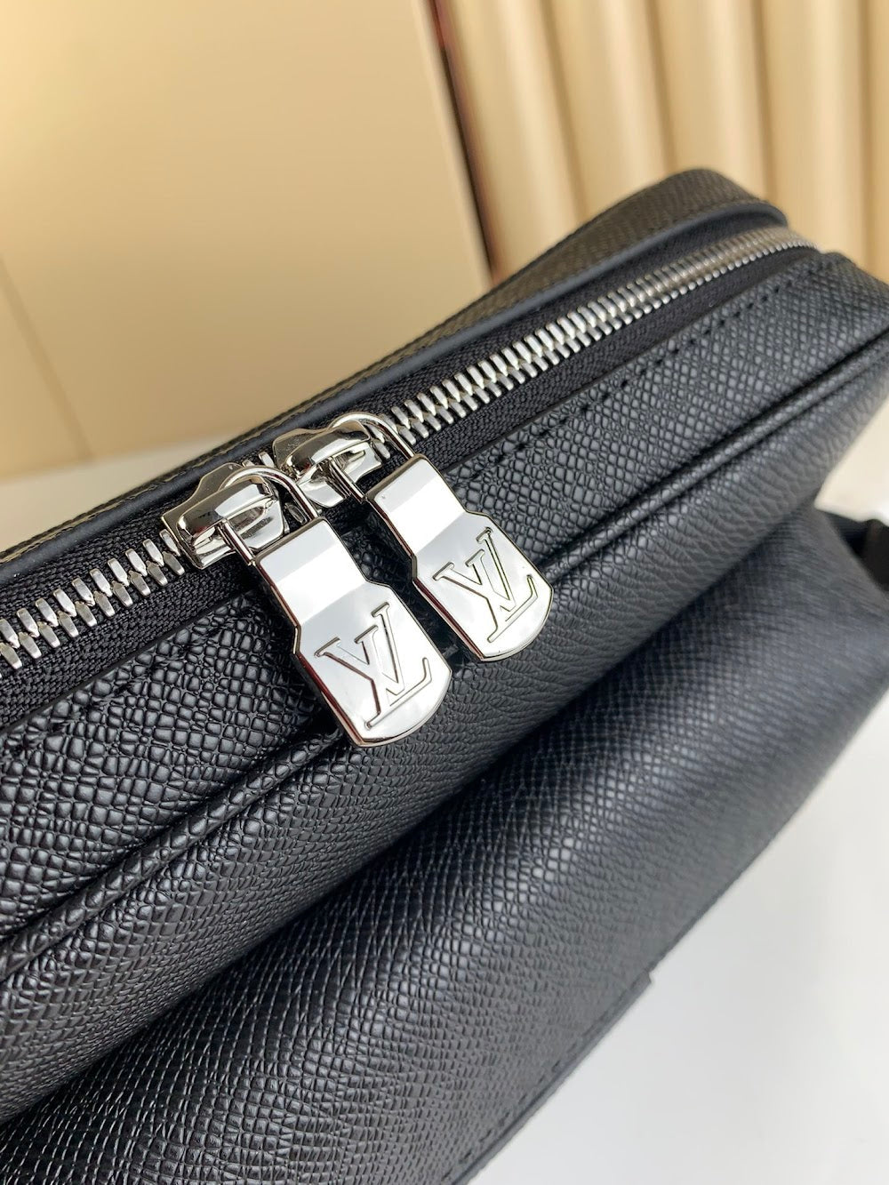 Anum Bags ln Luxury Bag --60893