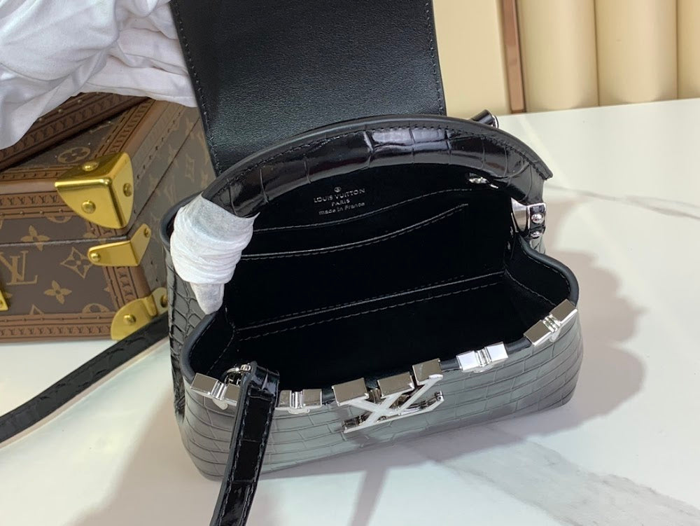 Anum Bags ln Luxury Bag --62578