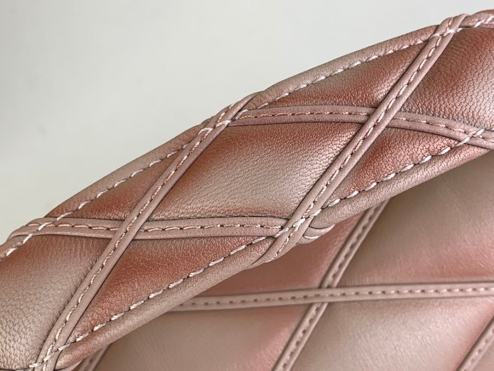 Anum Bags ln Luxury Bag --58953