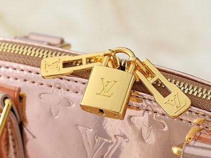 Anum Bags ln Luxury Bag --77681