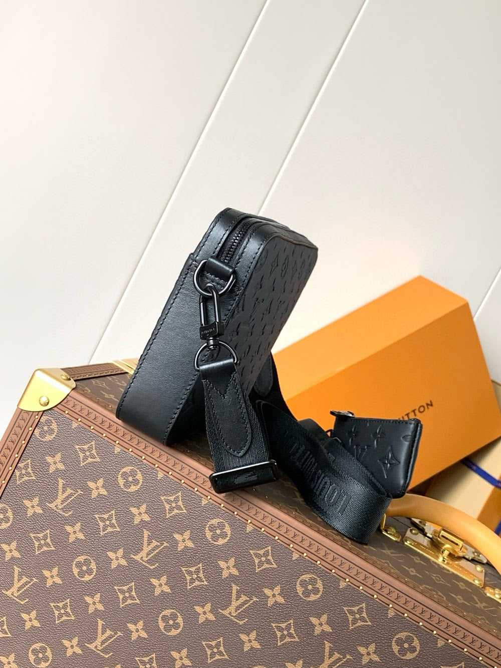 Anum Bags ln Luxury Bag --71396