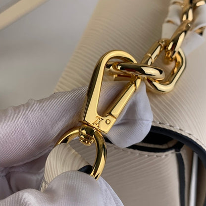 Anum Bags ln Luxury Bag --60905