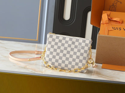 Anum Bags ln Luxury Bag --76838