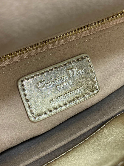 new-designer-premium-bags-nm16468