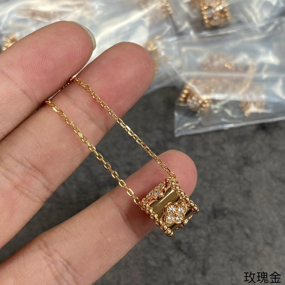 Anum Bags Luxury Necklace --55632
