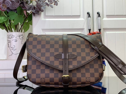 Anum Bags ln Luxury Bag --96716