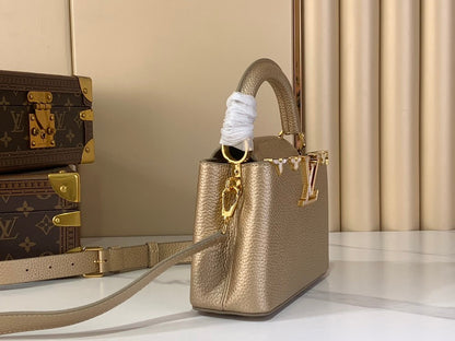 Anum Bags ln Luxury Bag --96243