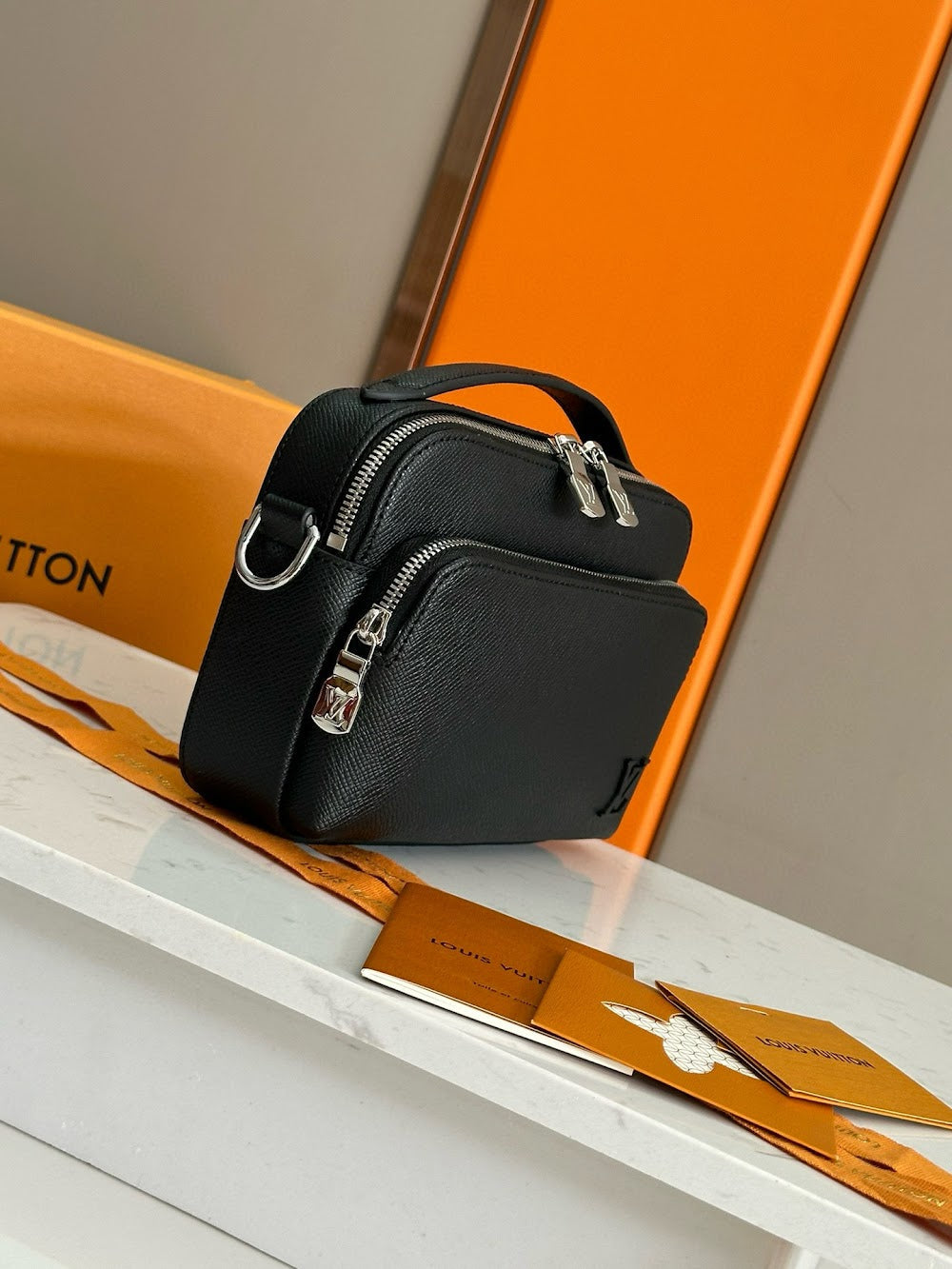 Anum Bags ln Luxury Bag --70900