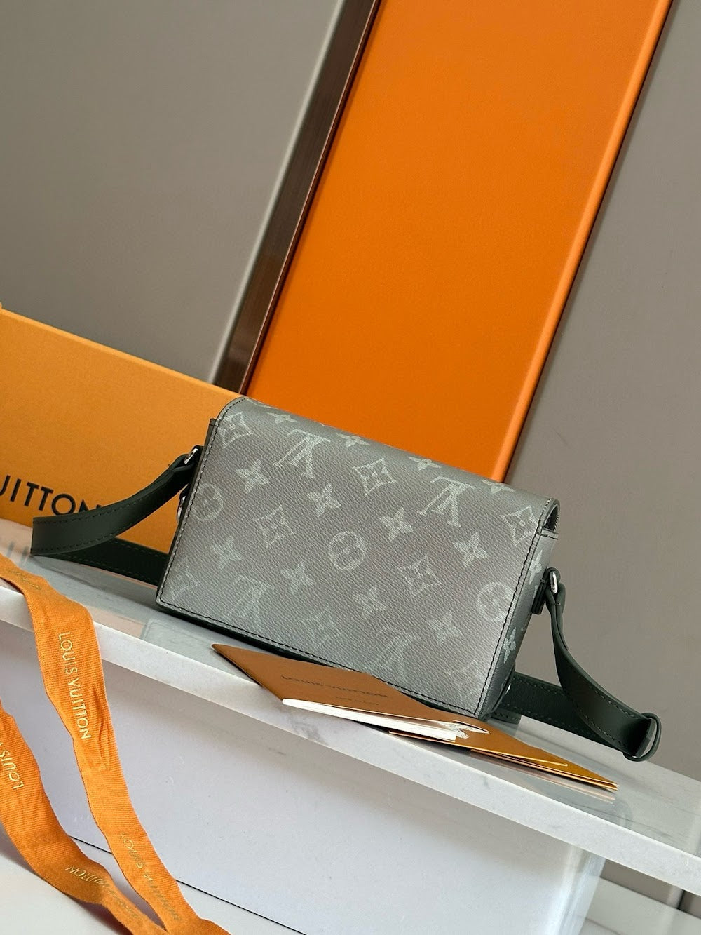 Anum Bags ln Luxury Bag --70851