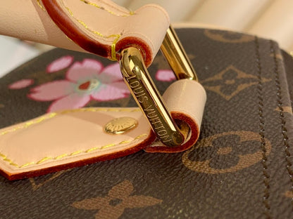 Anum Bags ln Luxury Bag --62713