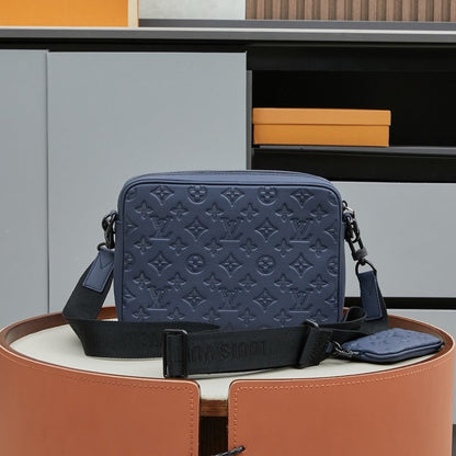 Anum Bags ln Luxury Bag --71671