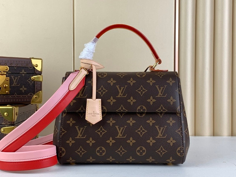 Anum Bags ln Luxury Bag --61752