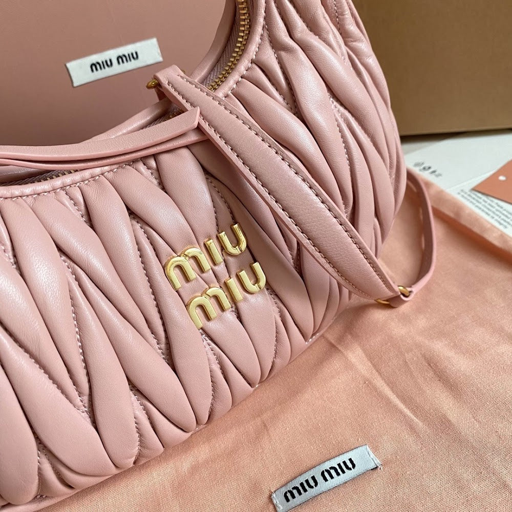 Anum Bags Miun Miun Luxury Bag --123122
