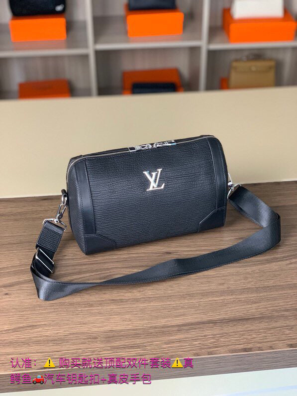 Anum Bags ln Luxury Bag --70206