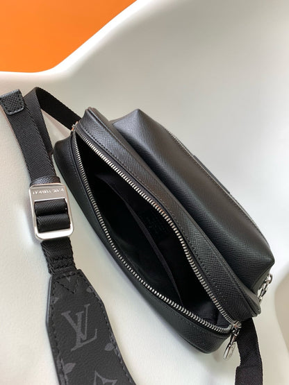 Anum Bags ln Luxury Bag --71399