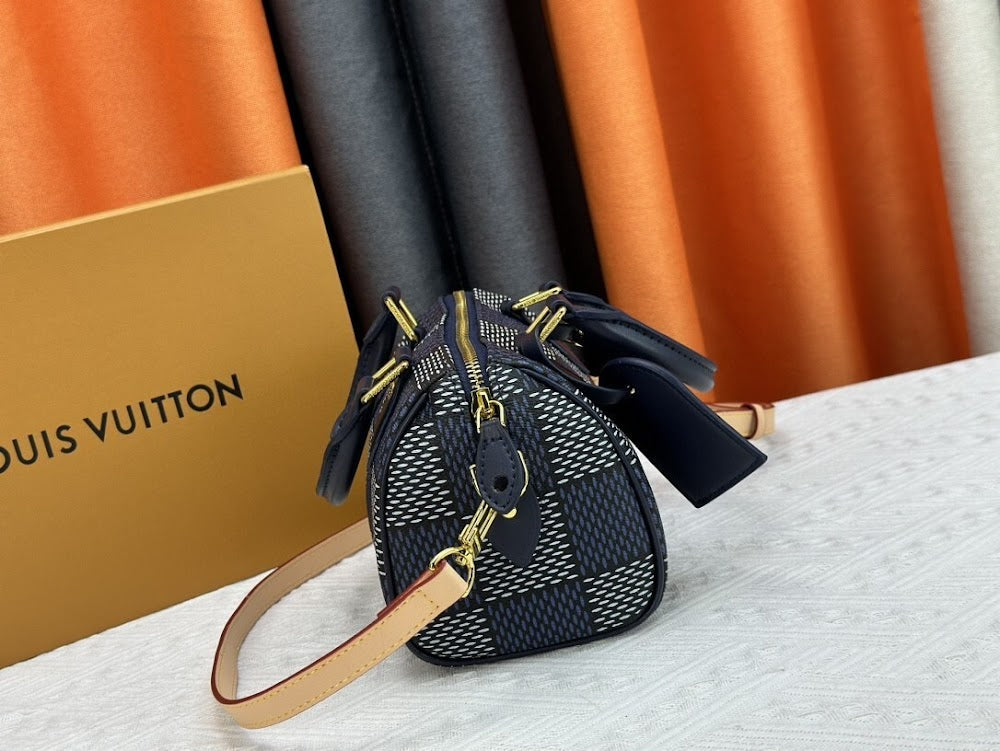 Anum Bags ln Luxury Bag --76068