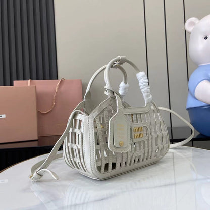 Anum Bags Miun Miun Luxury Bag --123353
