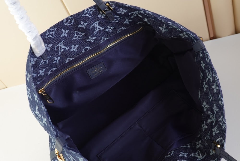 Anum Bags ln Luxury Bag --61649